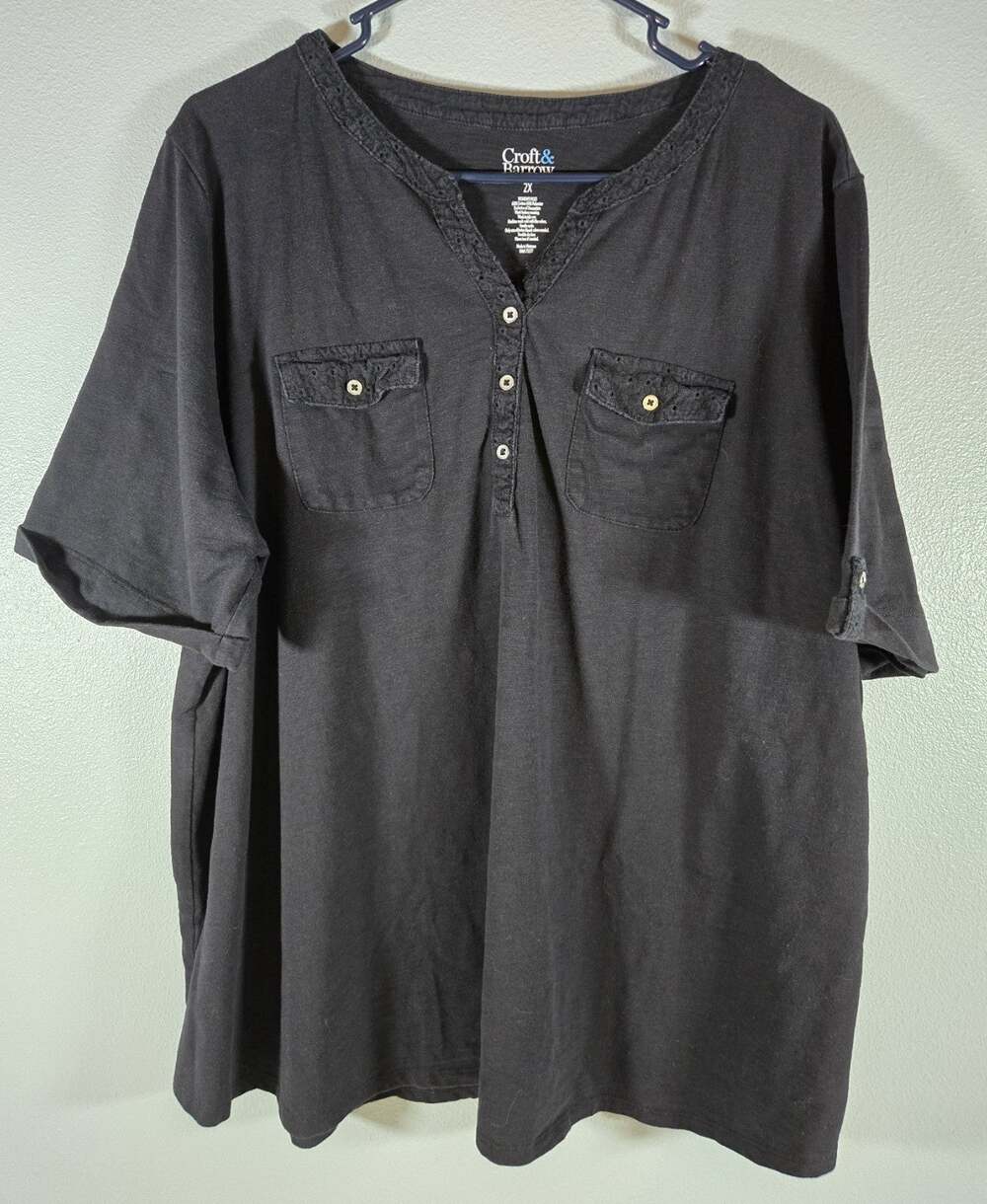 Croft & Barrow Women's Black Top Size 2X